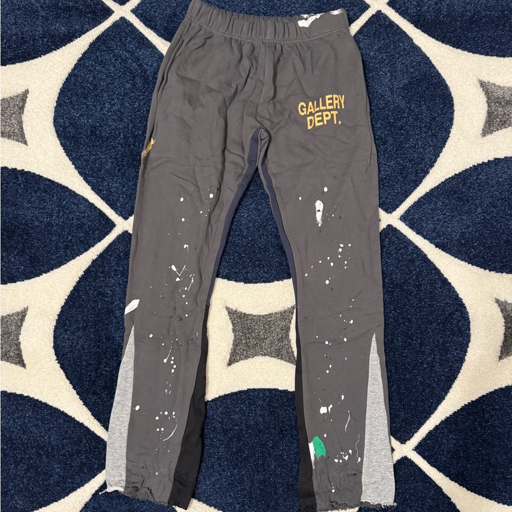 Gallery Dept Painted Flare Sweatpants Dark Gray Size Medium or X-Large